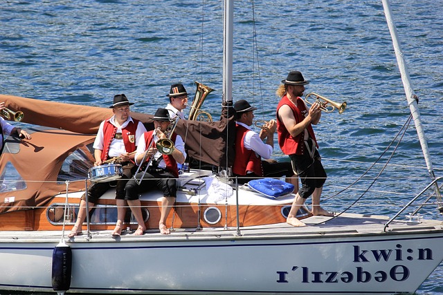 疑为广大年 疑为广大年